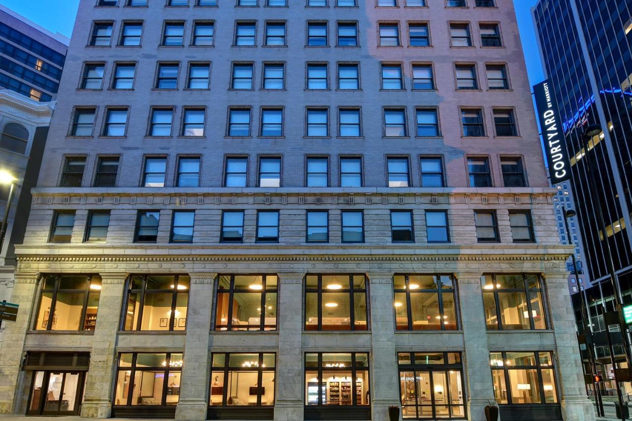 Courtyard By Marriott Cincinnati Downtown Exterior photo