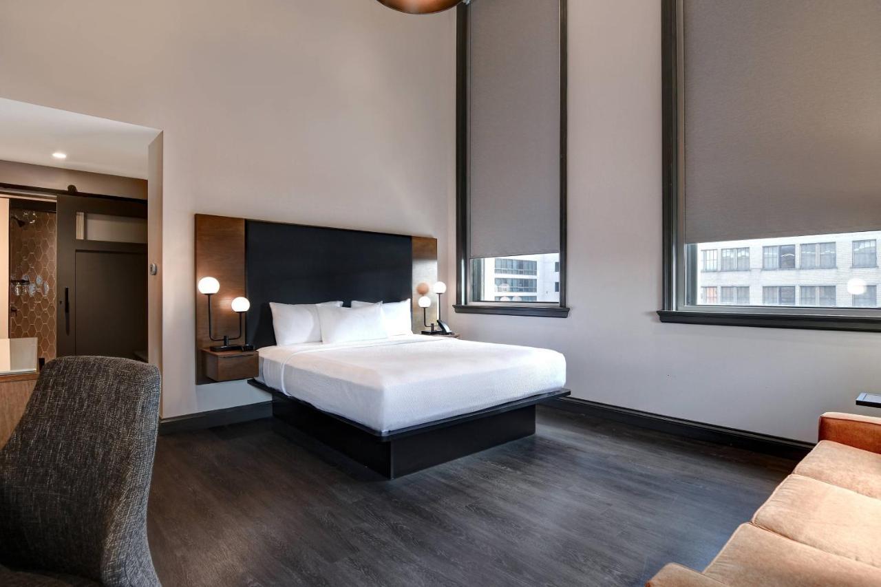 Courtyard By Marriott Cincinnati Downtown Exterior photo